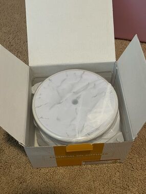 White Marble Essential Oil Diffuser